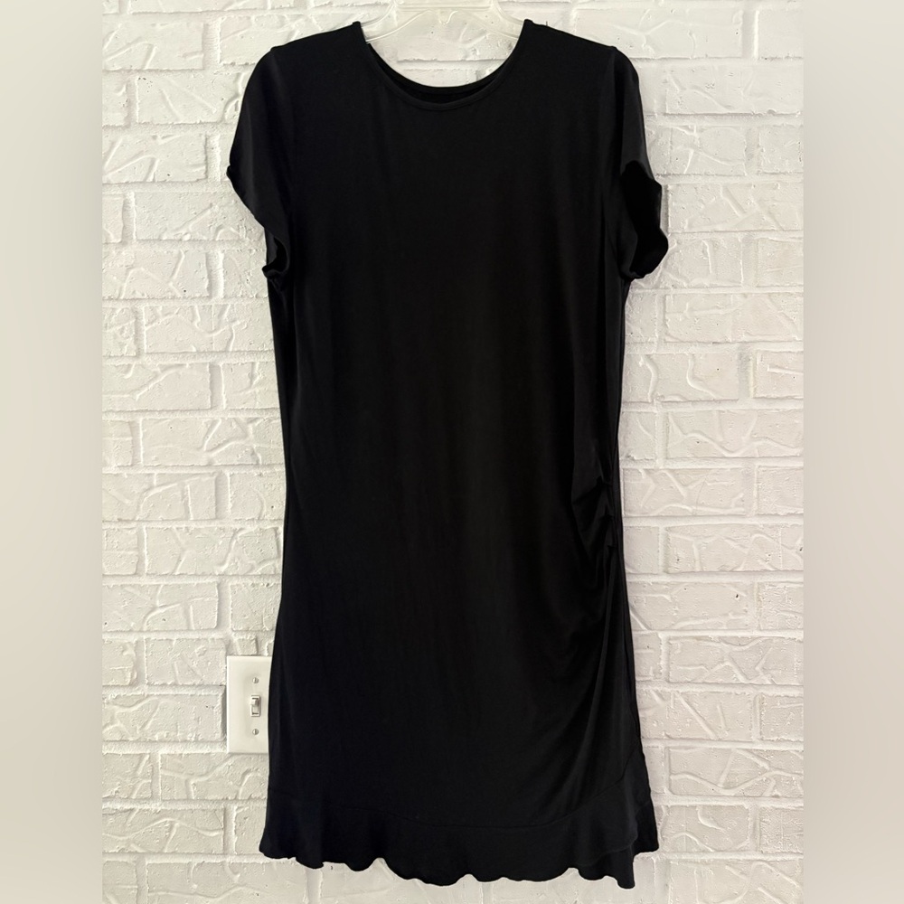 Elegant Black Short Sleeve Women's Dress with Ruching